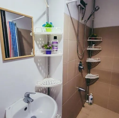 Staycation In Alabang By Angela 3* Manila