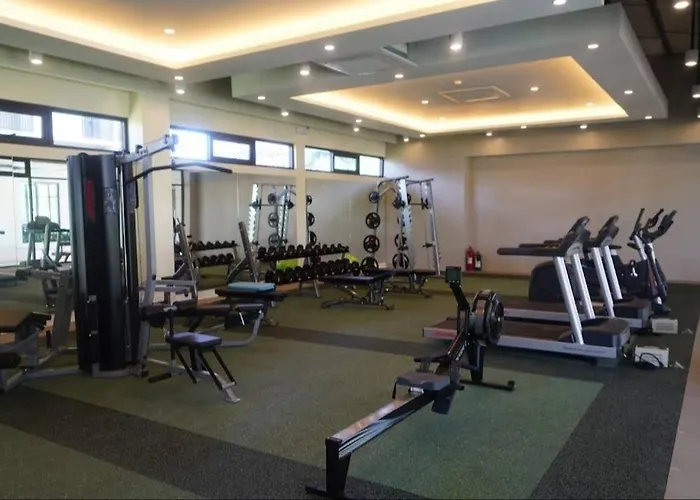 Staycation In Alabang By Angela Aparthotel Manila