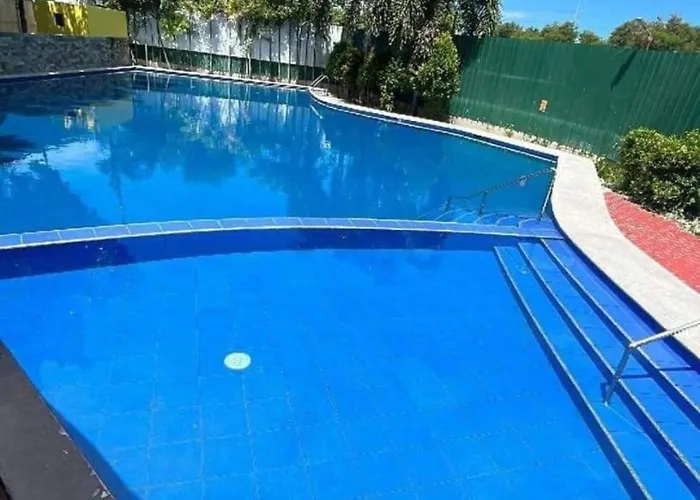 Staycation In Alabang By Angela Aparthotel 3*